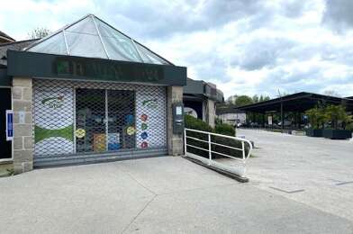 Commerce  519400 €