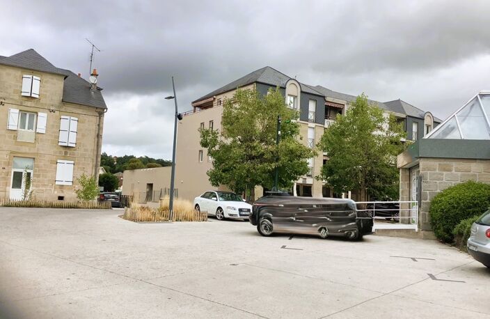 Local commercial — photo 4