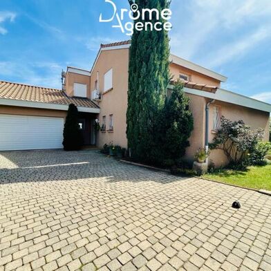 Maison 7 pièces 449000 €