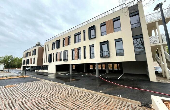 BUREAUX à LOUER — photo 3