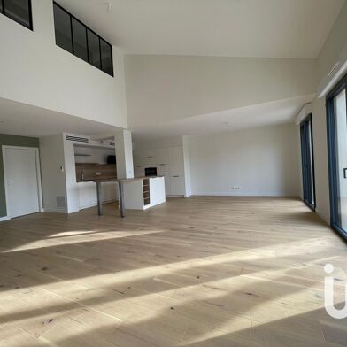 Maison 6 pièces 699000 €