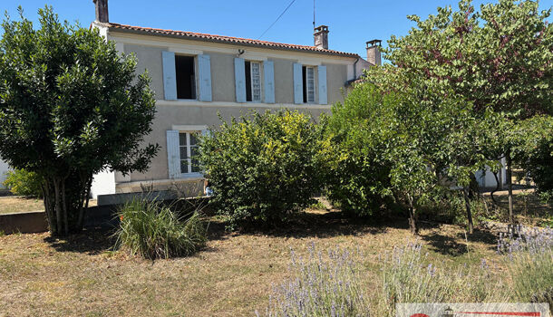 Villa / Maison 4 pièces  à vendre Bords 17430