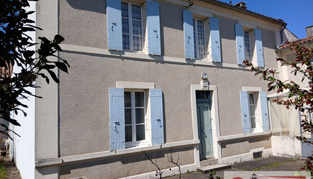 Villa / Maison 4 pièces  à vendre Bords 17430