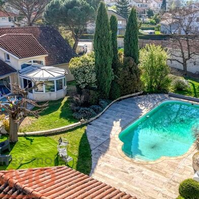 Maison 11 pièces 634400 €