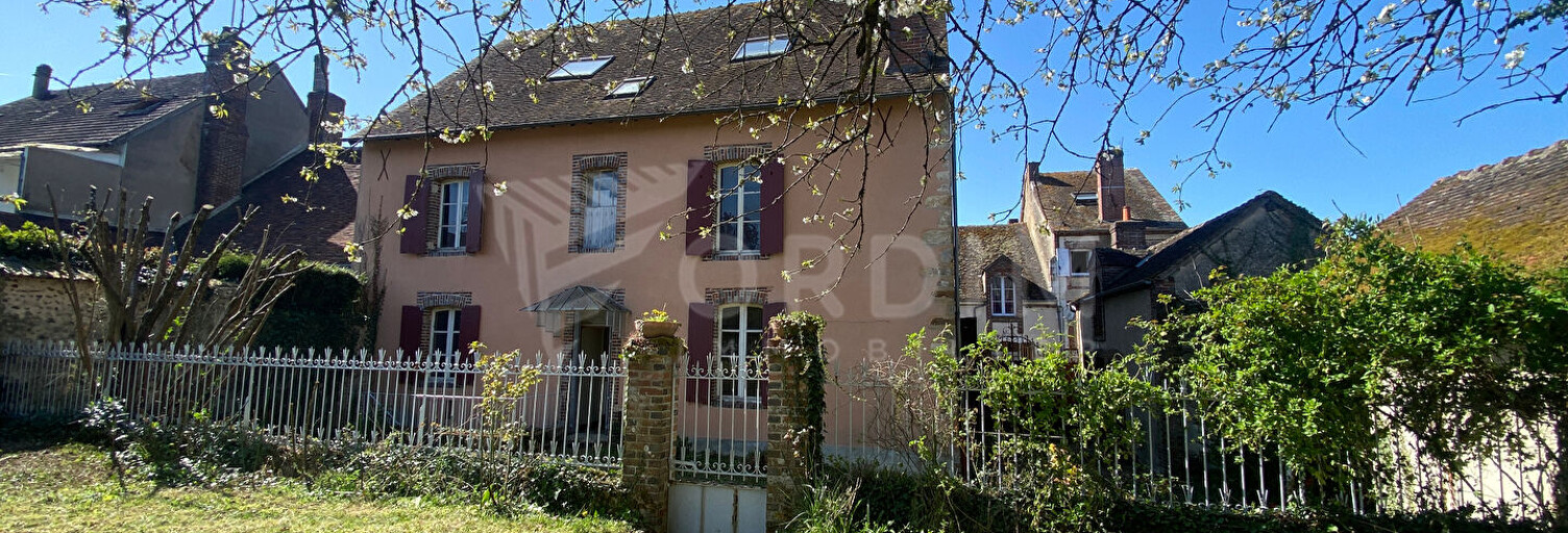 Maison 8 Pièces 310 m² à vendre à Champignelles (89350)