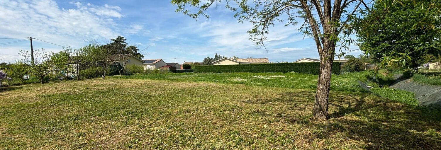 Terrain  1266 m² à vendre à Saint-Magne-de-Castillon (33350)