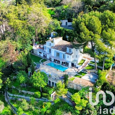 Maison 10 pièces 1380000 €