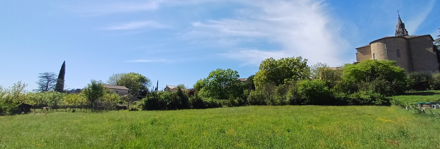 Terrain  1662 m² à vendre à Saint-Privat (07200)