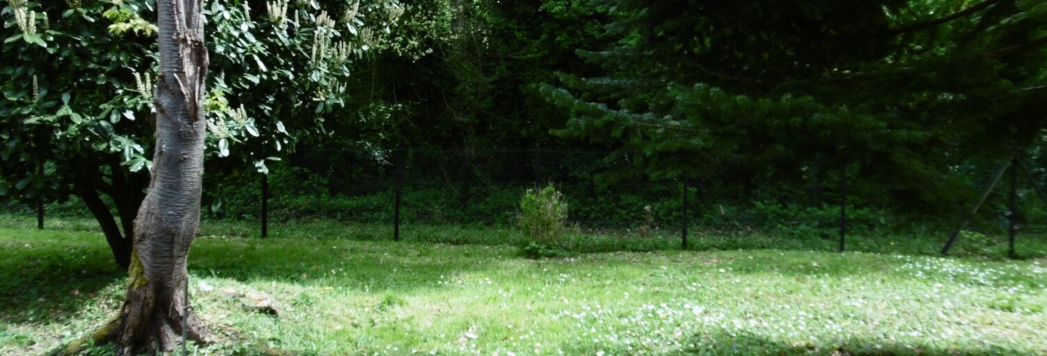 Terrain  844 m² à vendre à Saint-Fargeau-Ponthierry (77310)