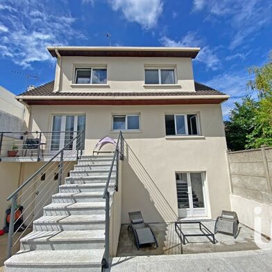 Maison 6 pièces 699000 €