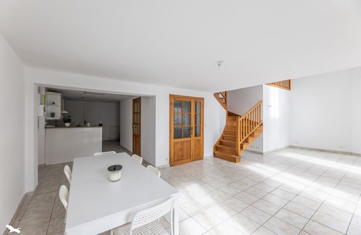 Appartement de 5 pièces principales — photo 2
