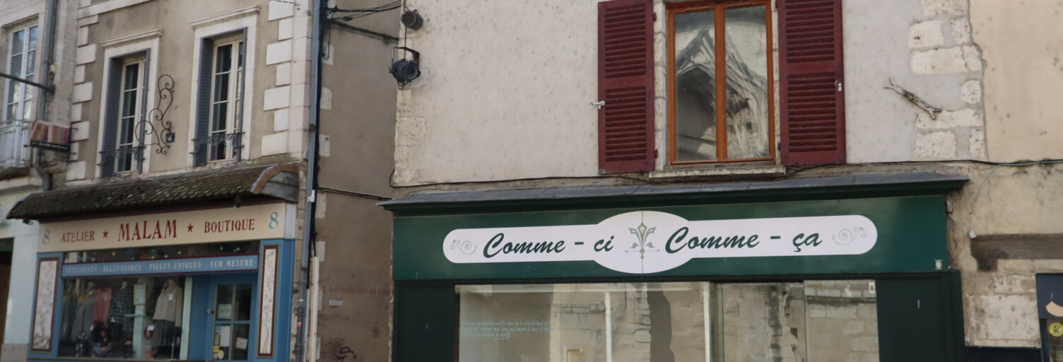 Commerce  35 m² à louer à La Charité-sur-Loire (58400)