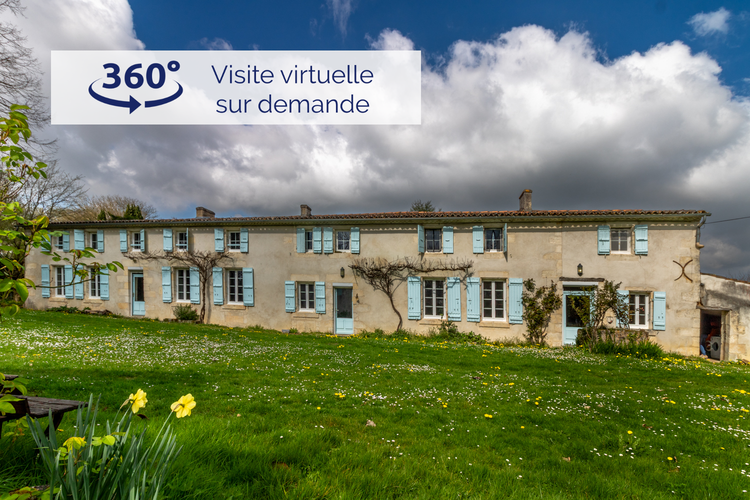 Villa / Maison  T12 à vendre Saujon 17600