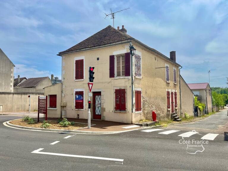 Ancien restaurant avec partie habitation et fort potentiel d — photo 1