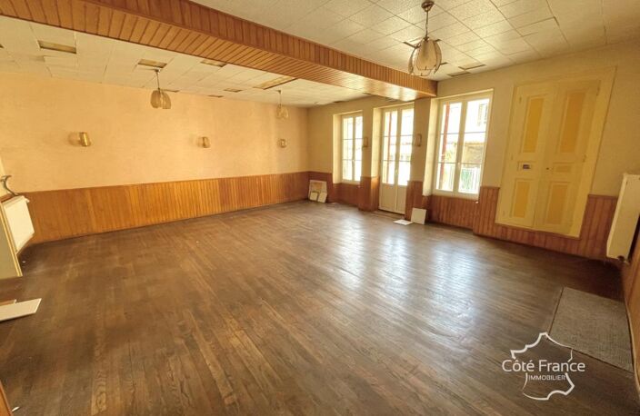Ancien restaurant avec partie habitation et fort potentiel d — photo 4