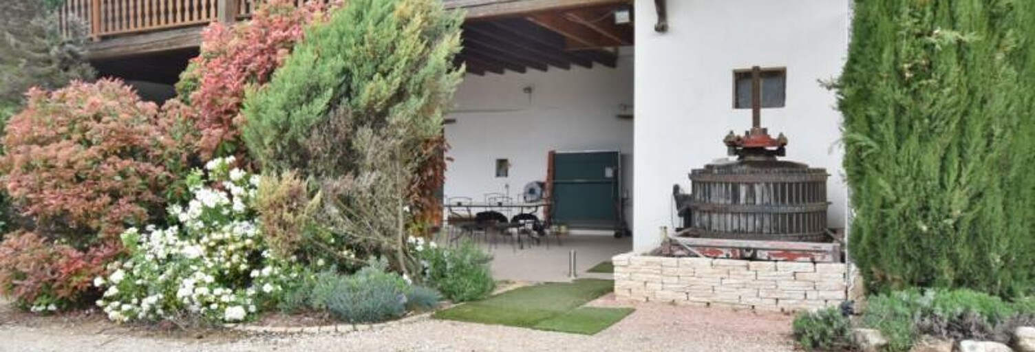 Maison 9 Pièces 230 m² à vendre à Pérouges (01800)