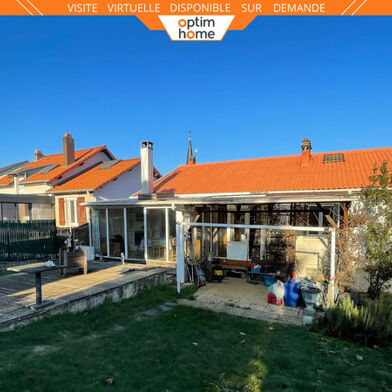 Maison 7 pièces 299999 €