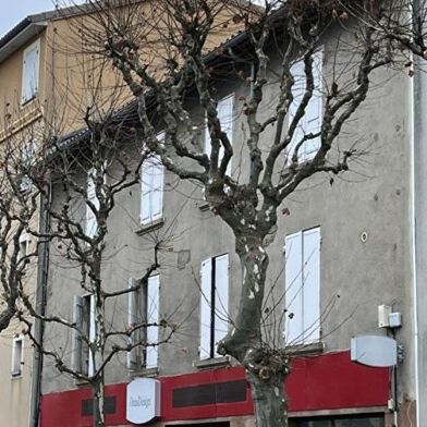 Immeuble  318000 €