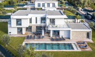Maison 7 Pièces 265 m² à vendre à Mougins (06250)
