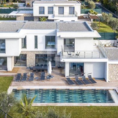 Maison 7 pièces 2450000 €