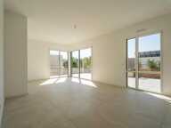 Francheville le bas, limite Lyon 5, T4 en attique de 96m² avec terrasse 100 m² — photo 2