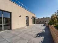 Francheville le bas, limite Lyon 5, T4 en attique de 96m² avec terrasse 100 m² — photo 3