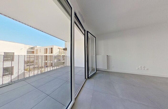 Lyon 9 Docks-Industrie, T3 NEUF de 72 m², avec balcon, belles prestations! — photo 2