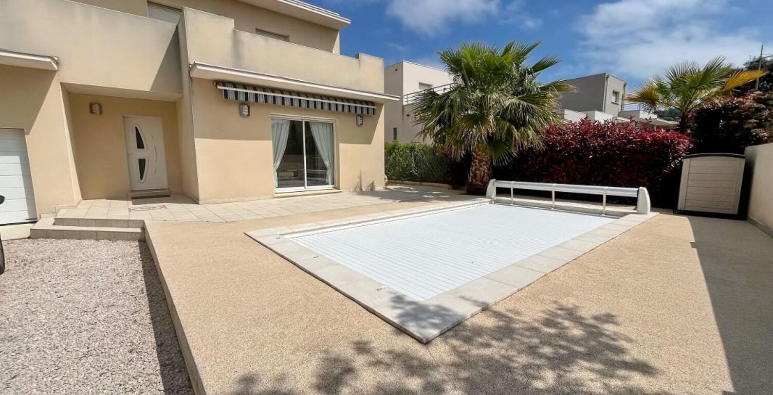 Villa T5 avec garage et piscine — photo 1