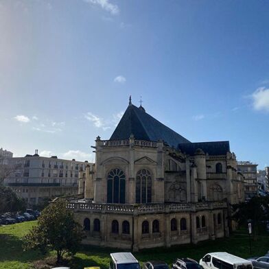 Appartement 2 pièces 835 €