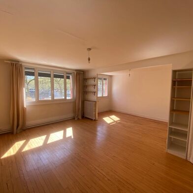 Appartement 5 pièces 153000 €