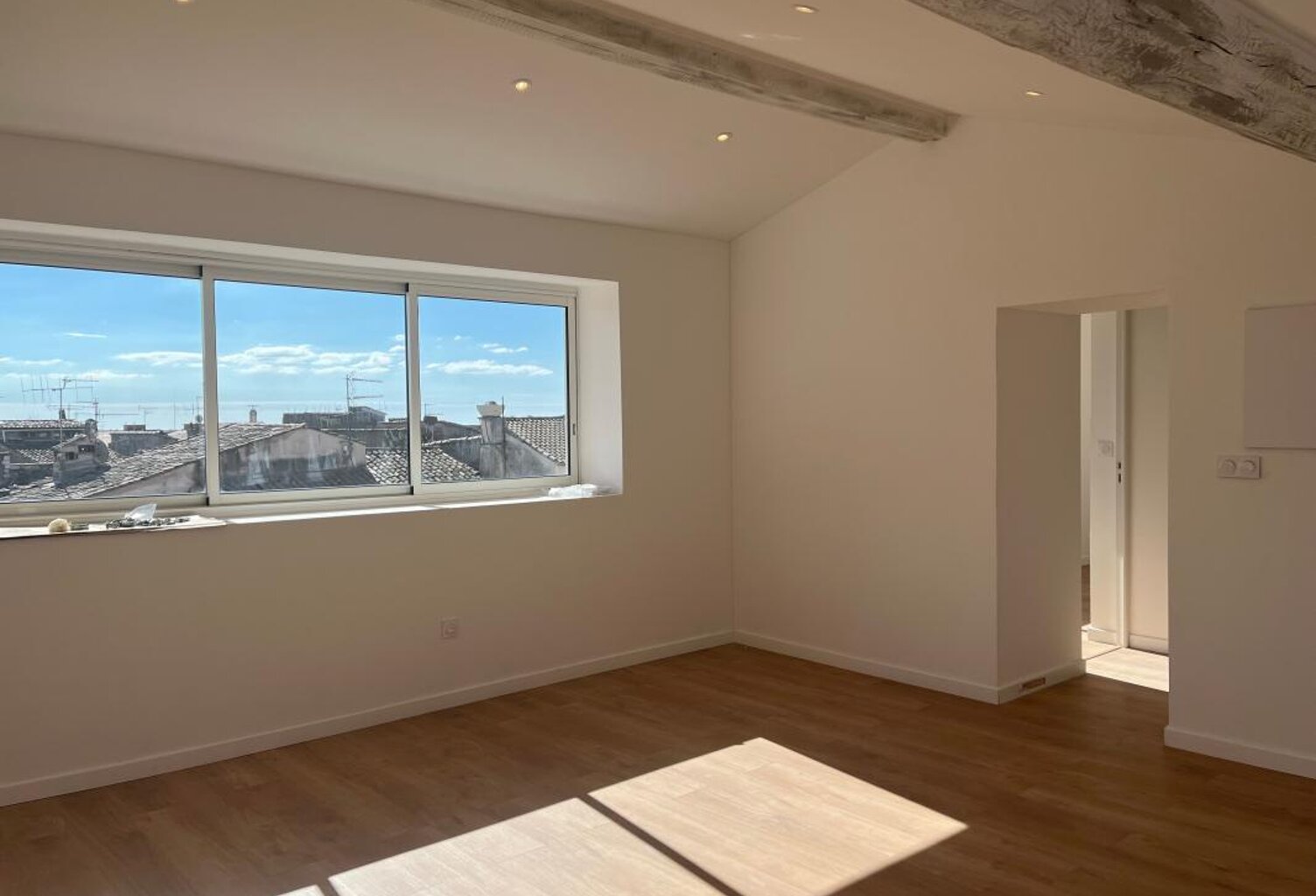 Appartement À Vendre — photo 1