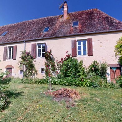 Maison 16 pièces 325000 €