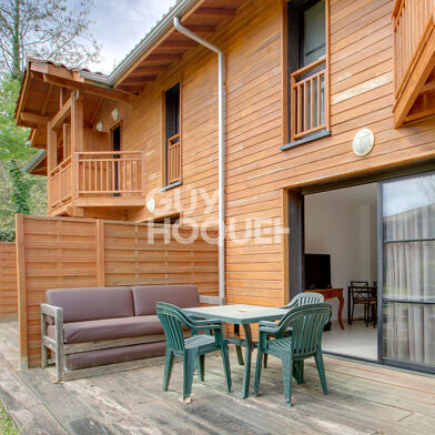 Appartement 3 pièces 275000 €