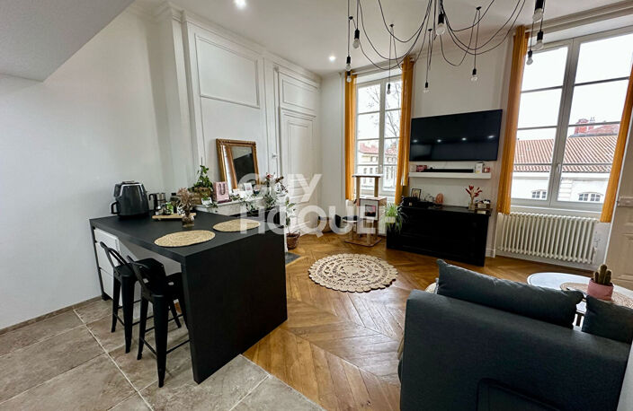 LYON 2 AINAY - Appartement 3 pèces - 60m² — photo 3