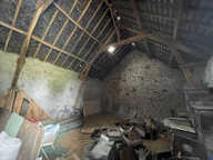 Maison et grange en pierres à aménager — photo 4