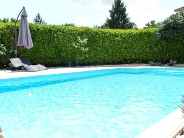 Proche Cahors, maison 6 chambres avec piscine — photo 1