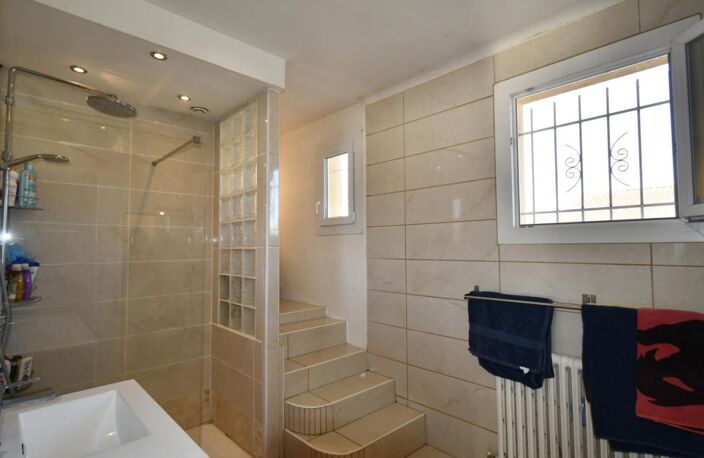 Proche Cahors, maison 6 chambres avec piscine — photo 5