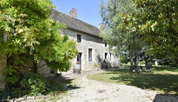 Villa / Maison 11 pièces  à vendre Givry 71640