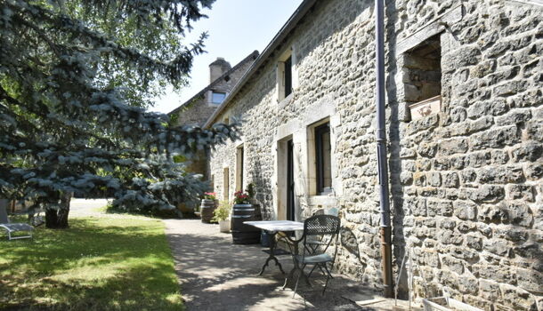 Villa / Maison 11 pièces  à vendre Givry 71640