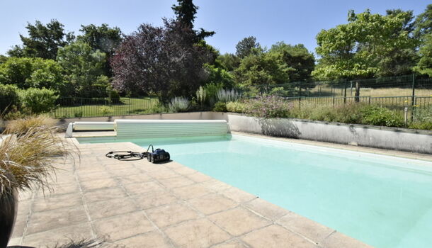 Villa / Maison 11 pièces  à vendre Givry 71640