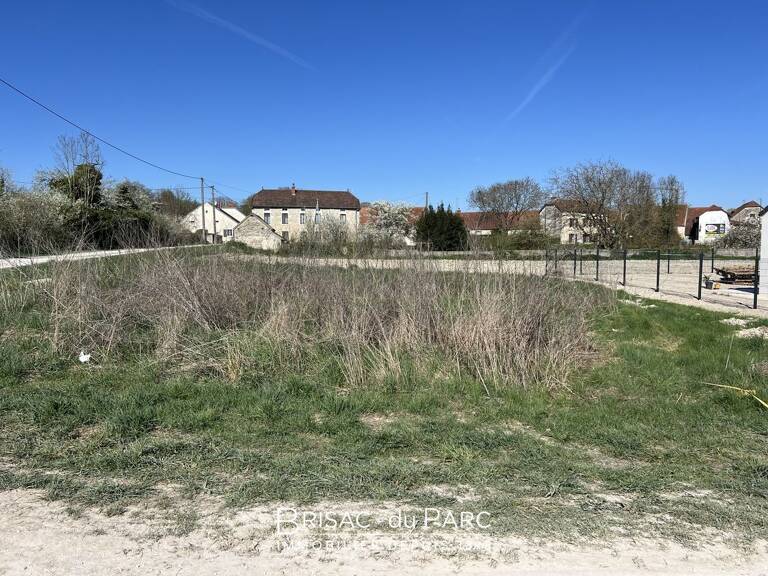 20 minutes DIJON NORD - Beau terrain viabilisé 593 m² dans jolie commune médiévale — photo 1