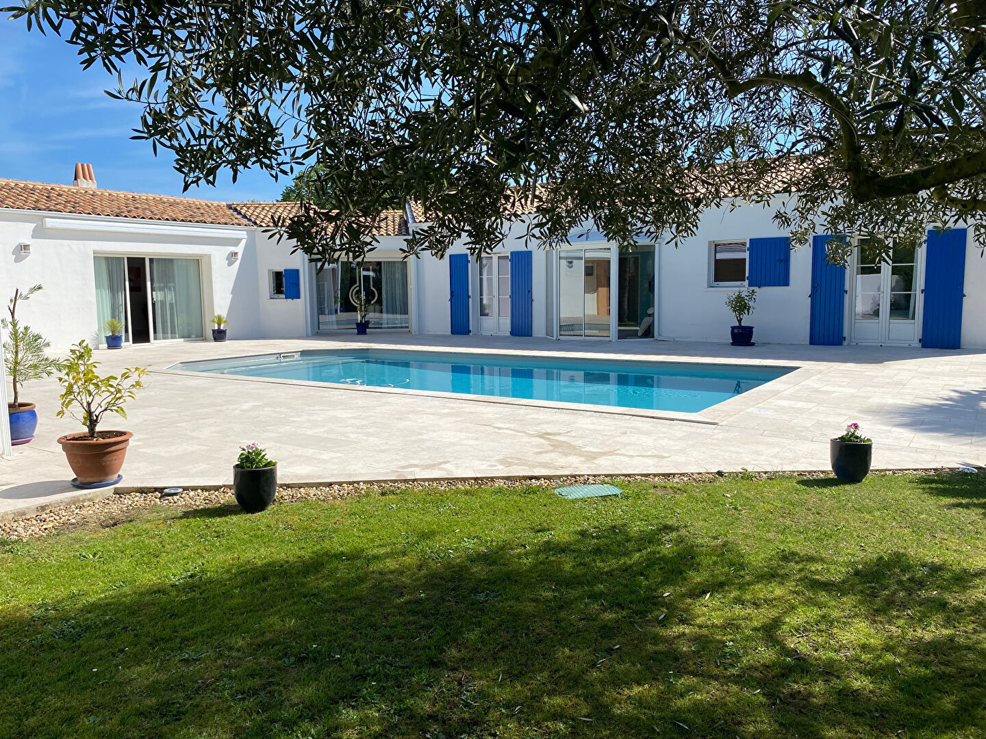 Villa / Maison 7 pièces  à vendre Lagord 17140
