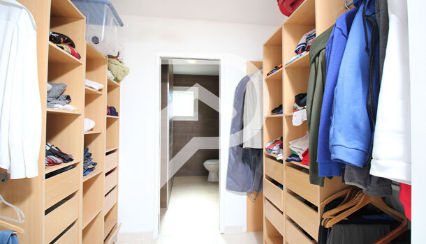 Villa / Maison 4 pièces  à vendre Aigues-Mortes 30220