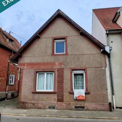 Appartement 14 pièces 220000 €