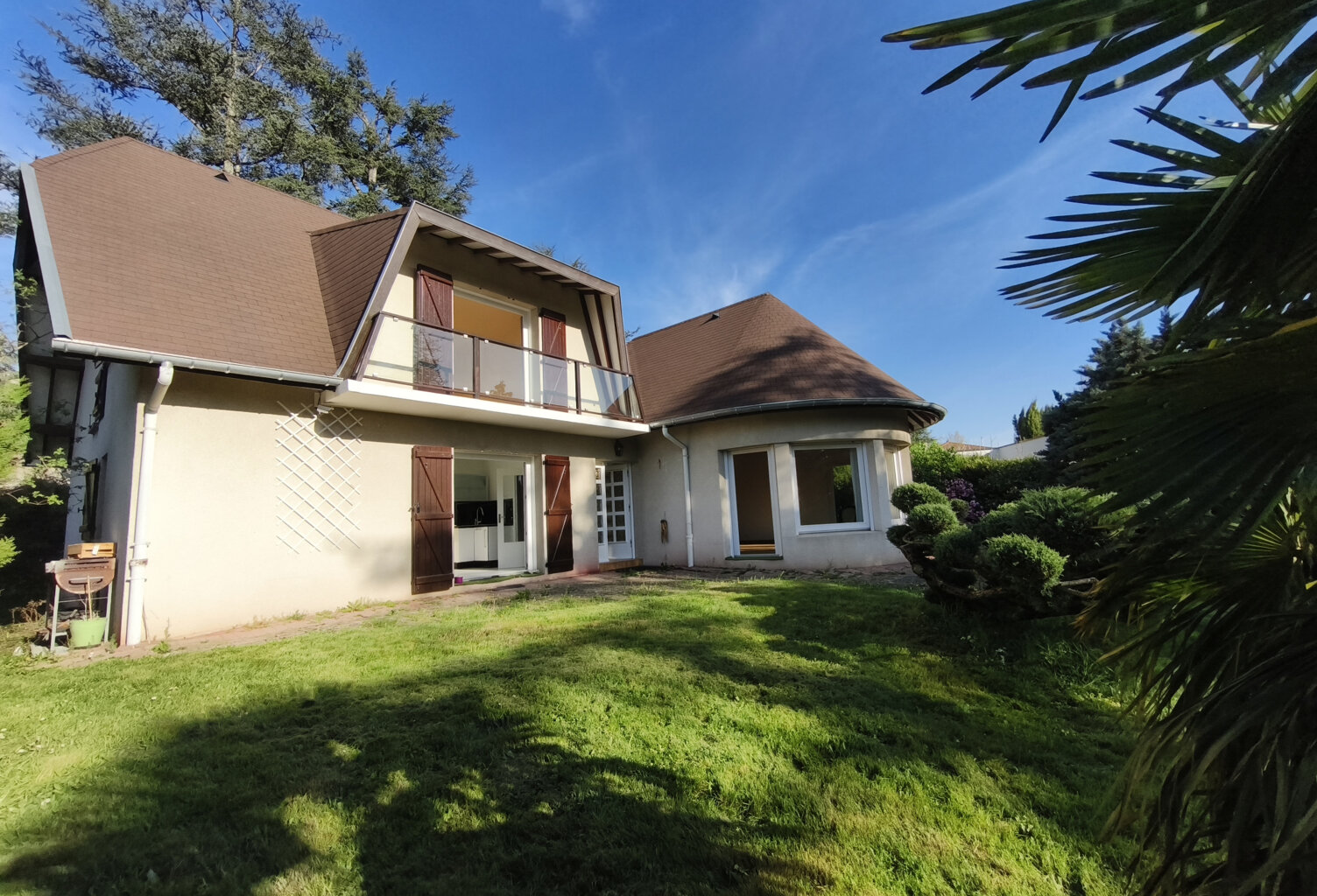 SAINT-PRIEST-EN-JAREZ, maison 160 m2 6P+C. — photo 1
