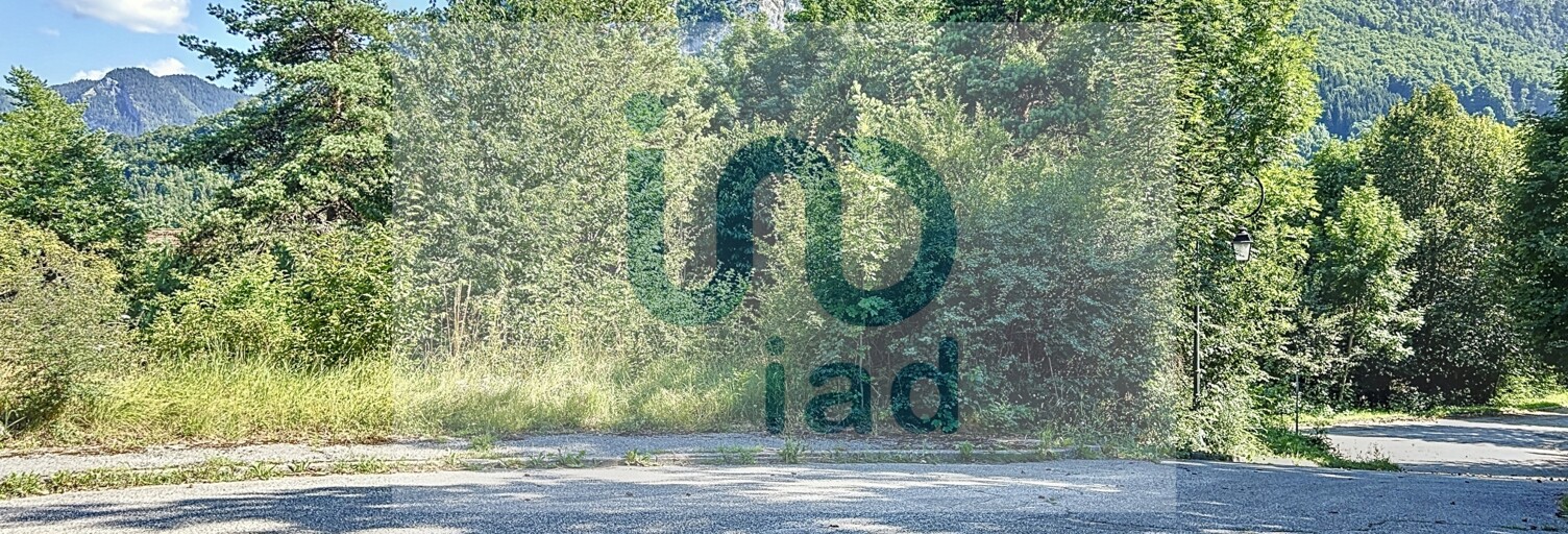 Terrain  921 m² à vendre à La Chapelle-en-Vercors (26420)