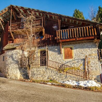 Maison 5 pièces 349000 €