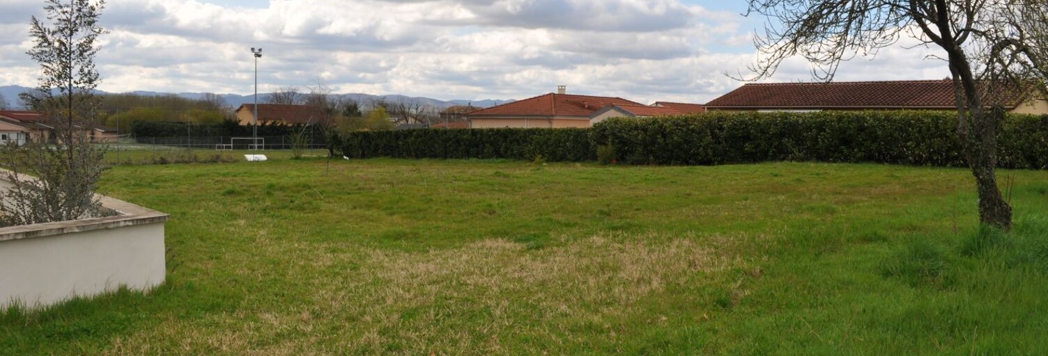 Terrain  1087 m² à vendre à Montmerle-sur-Saône (01090)