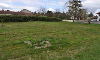 Terrain  1087 m² à vendre à Montmerle-sur-Saône (01090)