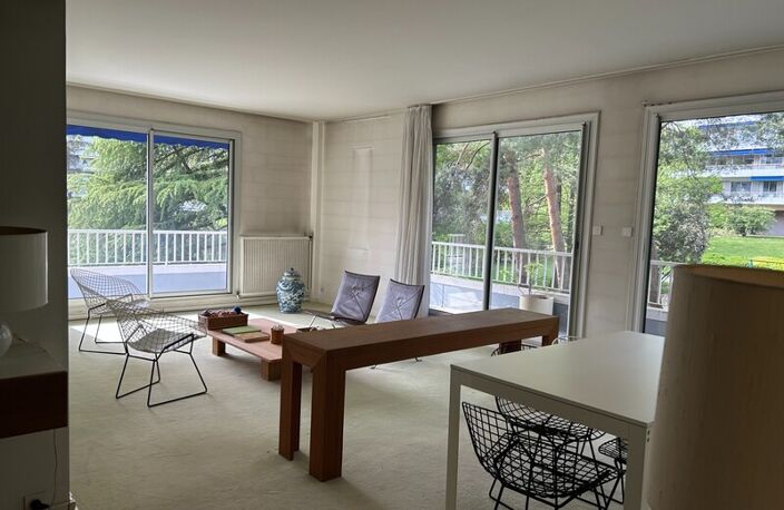 T4 — photo 2